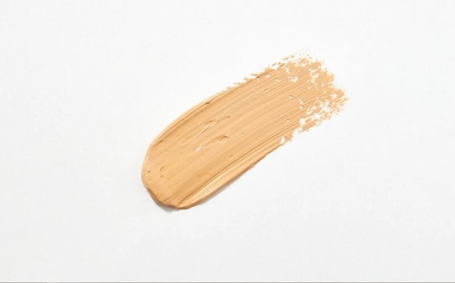 LATTE BEAUTY PERFECTONER 01 LIGHT BEIGE swatch